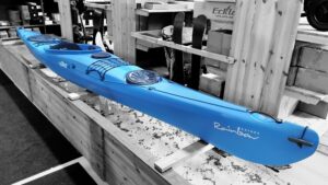 Dea 4.95 kajak morski Rainbow Kayaks